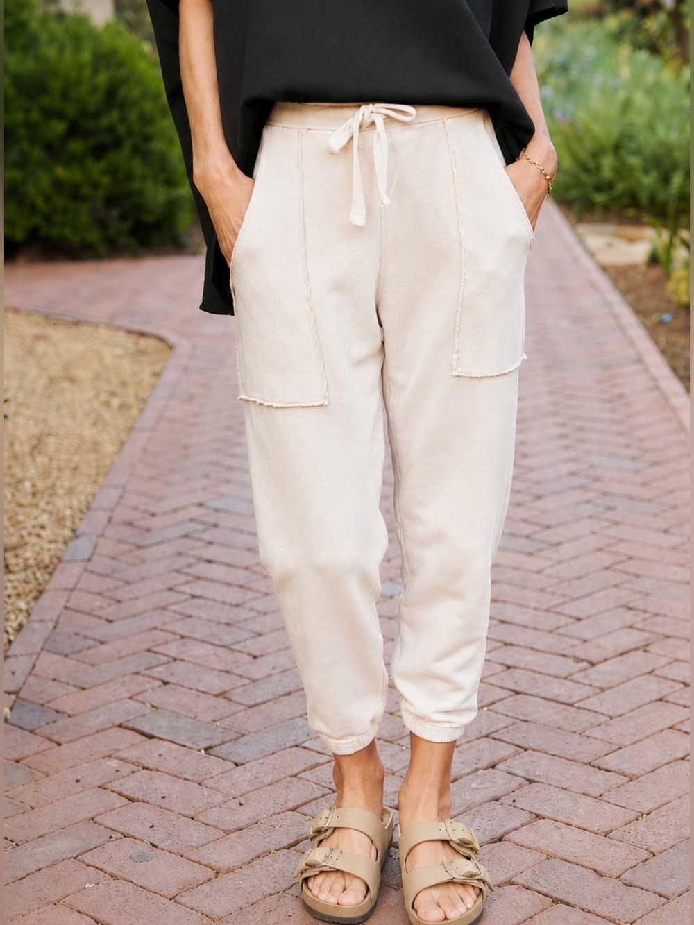 Frank & Eileen Eamon Cream
Cropped Jogger Sweatpants Triple Fleece Cotton USA S